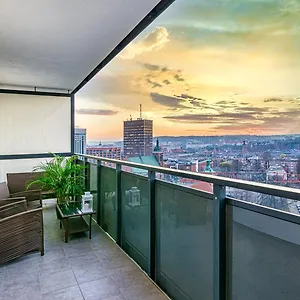 Maya's Flats & 26 - Panorama View Apartment Gdansk